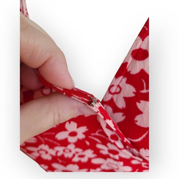 Madewell Red/White Daisy Wrap Romper Size 2 - Picture 12 of 14